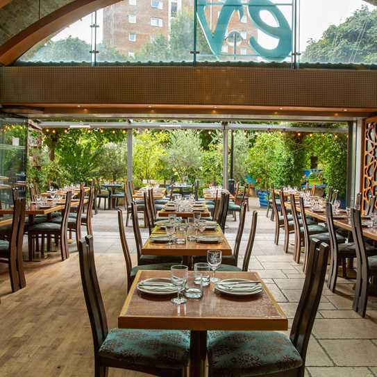 Ev Restaurant Interior 1